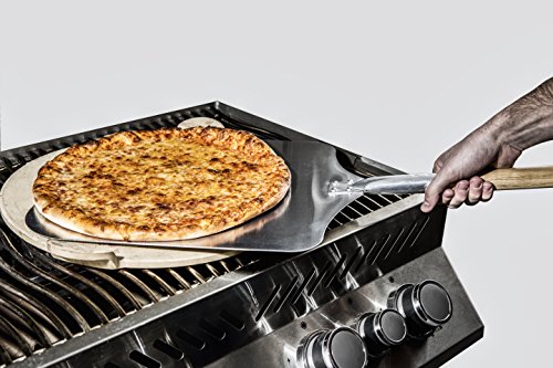 Innoecom Creations Aluminium Pizzaschaufel Pizzaschieber auch verwendbar zum Ofenbrotbacken mit großzügiger Auflagefläche (40 x 35 cm) Gesamtlänge 70 cm - 5