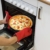 TEAMFAR Pizzablech 4er-Set, Edelstahl Rund Pizzaform Pizza Backblech zum Backen im Ofen, ∅ 26 cm, Gesund & Langlebig, Leicht zu reinigen & Spülmaschinengeeignet - 4